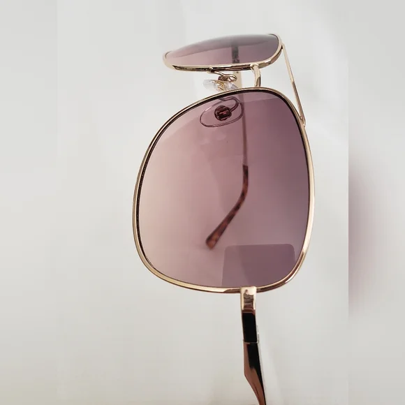 Fashionable Sunglasses - Picture 6 of 13